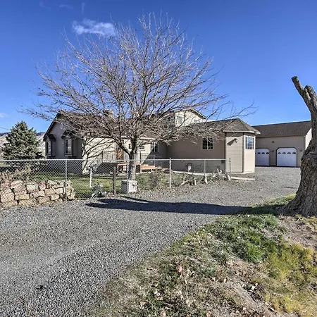 The Vineyard Country Farm Home At Grand Valley